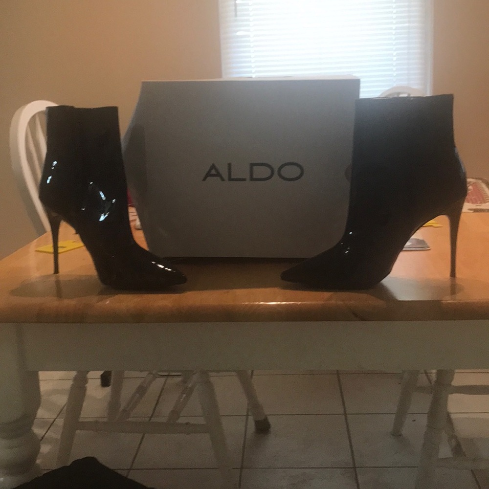 Black Aldo Patent Leather High Heel Booties